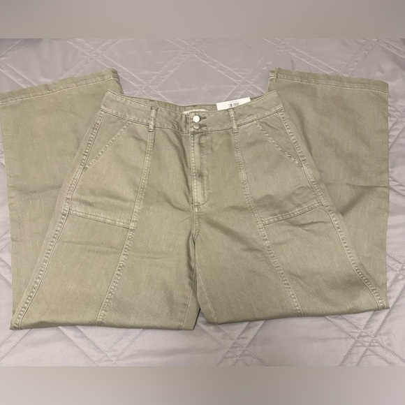 And Now This Pants - And Now This Olive Green High Rise Wide Leg Pants with Stretch
